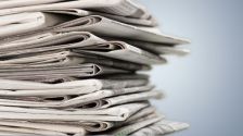 重宝！新聞紙で除湿(^O^)／